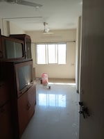 1 BHK 550 Sq.Ft. Apartment in Ratnamani Tower