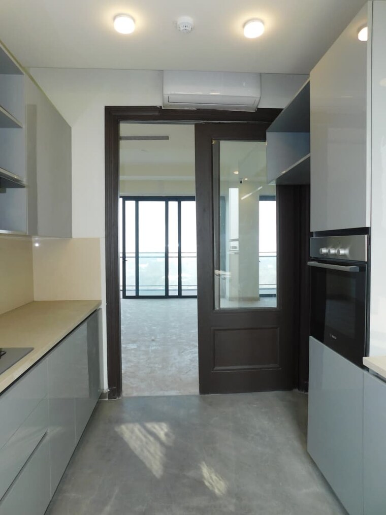Room, risland-sky-mansion 3 Bedroom 3284 Sq.Ft. Apartment In Chattarpur Delhi 9703675