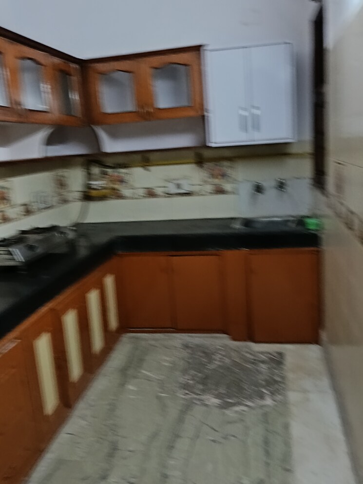 Kitchen, paryavaran complex 2 Bedroom 850 Sq.Ft. Builder Floor In Paryavaran Complex Delhi 9703702