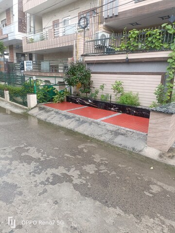 Balcony in 5 BHK Independent House at Rajendra Nagar Sector 5 – for Sale