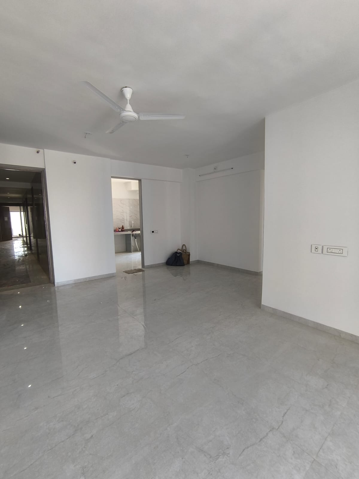 3 BHK Apartment For Rent in Ekta Tripolis