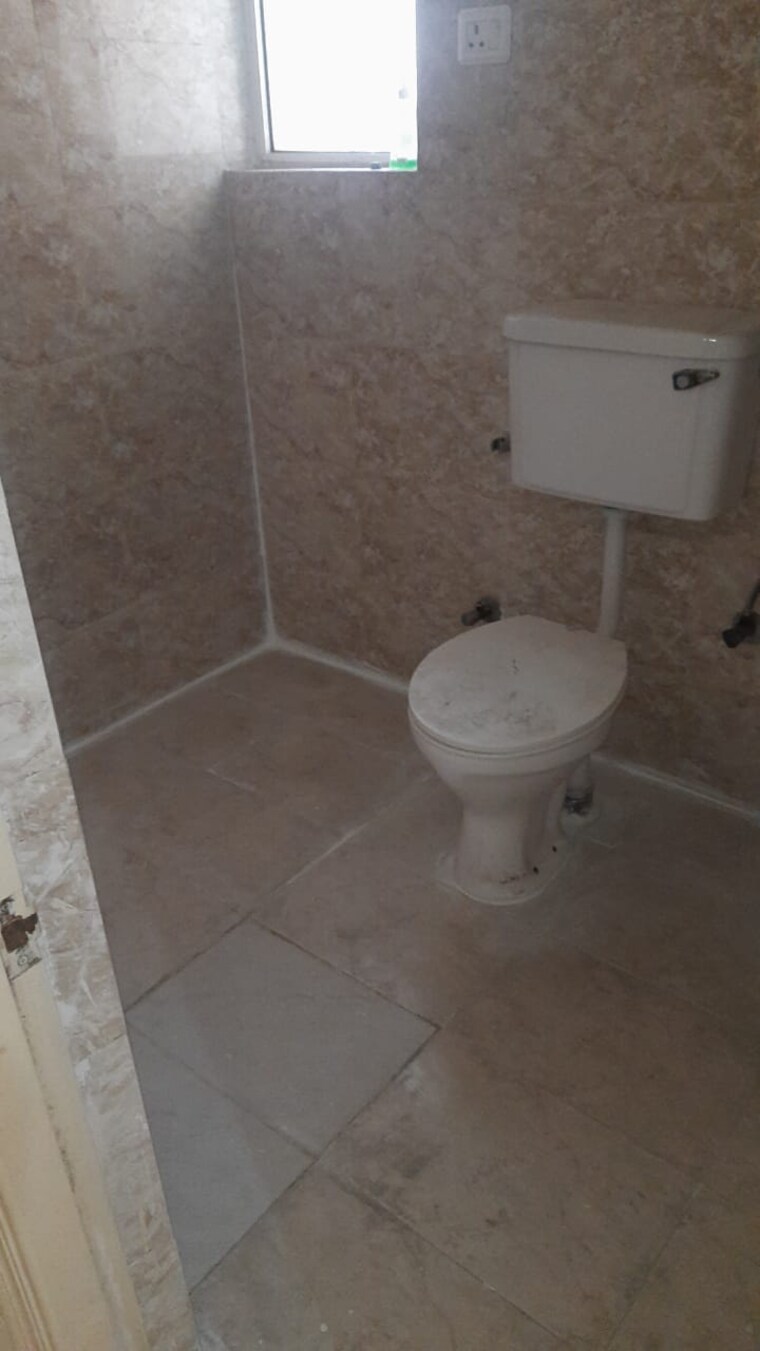 Bathroom, today-ridge-residency 2 Bedroom 930 Sq.Ft. Apartment In Sector 135 Noida 9703716