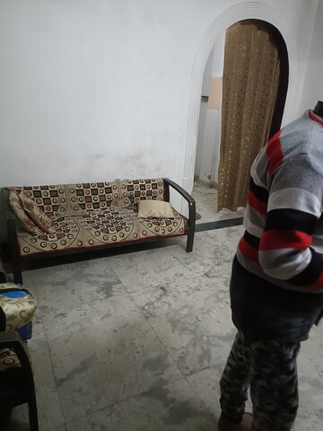 Parking in 5 BHK Independent House at Vrindavan Garden Ghaziabad, Raj Bagh – for Sale