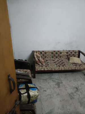 Furnished Amenities in 5 BHK Independent House at Vrindavan Garden Ghaziabad, Raj Bagh – for Sale