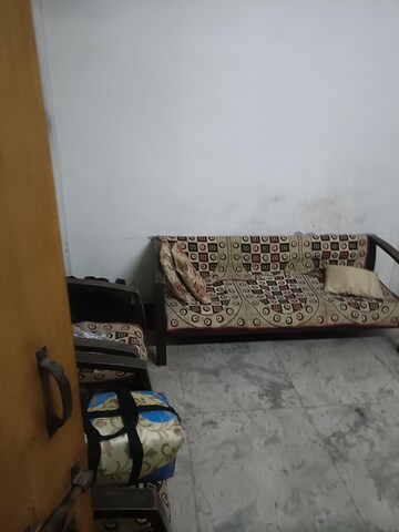 Furnished Amenities in 5 BHK Independent House at Vrindavan Garden Ghaziabad, Raj Bagh – for Sale