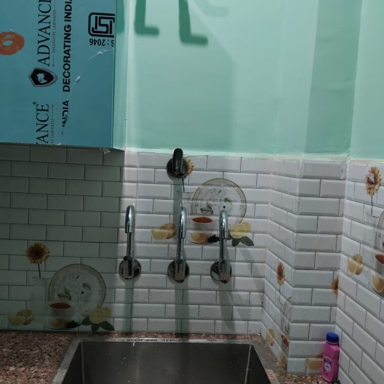 Bathroom, gomti nagar Pg For Boys & Girls In Gomti Nagar 9703748