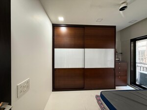 Furnished Amenities in 2 BHK Apartment at Dadar Yashodhan, Dadar West – for Rent