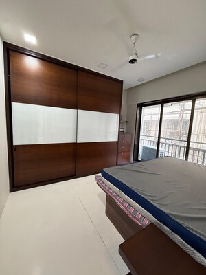 Bedroom in 2 BHK Apartment at Dadar Yashodhan, Dadar West – for Rent
