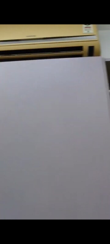 Room in 2 BHK Apartment at Kurla East – for Rent