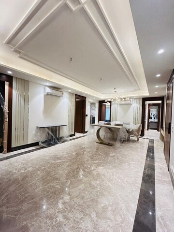 Parking in 3.5 BHK Apartment at Housing Board Colony Sector 17, Sector 17a – for Rent