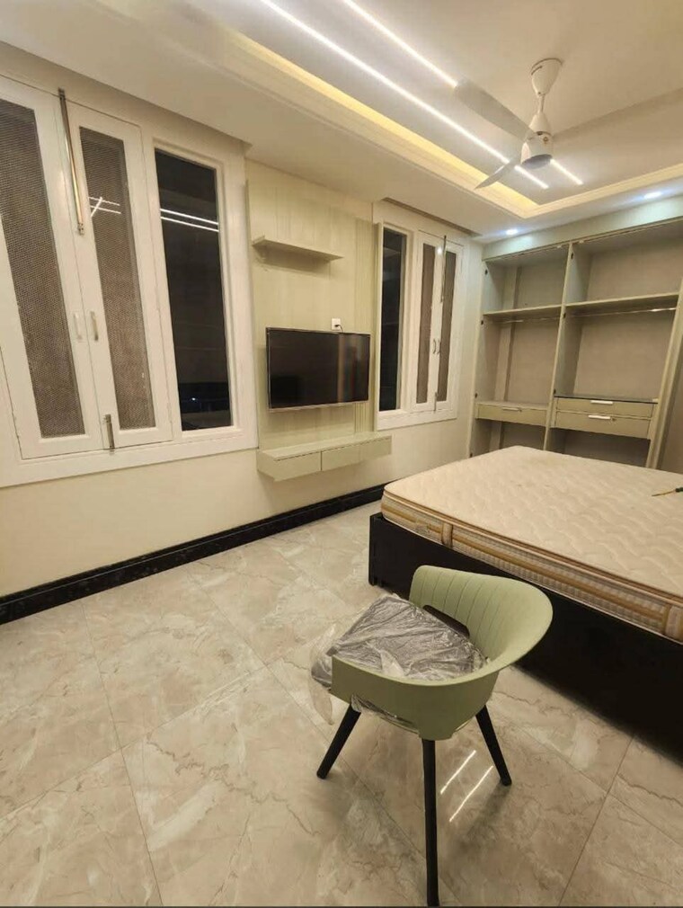 Balcony, housing-board-colony-sector-17 3.5 Bedroom 1890 Sq.Ft. Apartment In Sector 17a Gurgaon 9703768