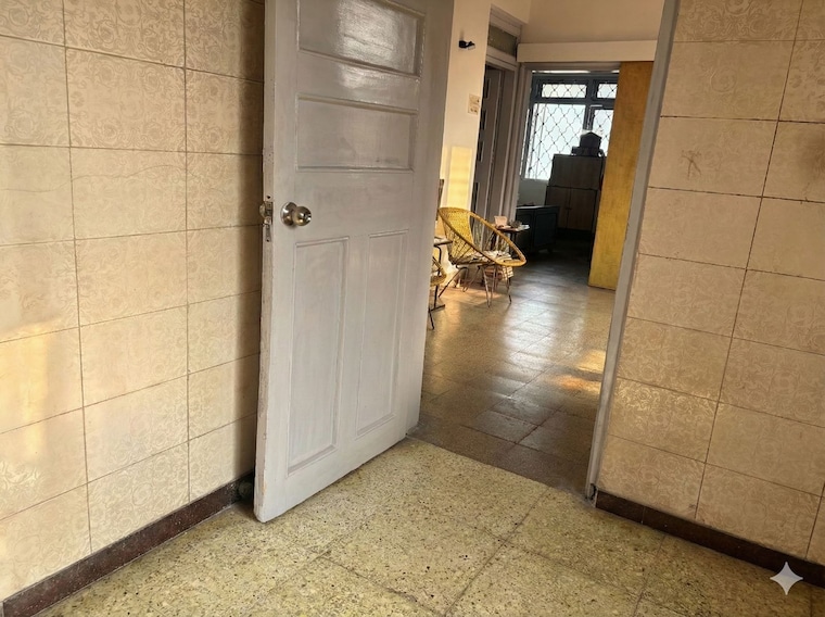 Room, mig-colony 2 Bedroom 950 Sq.Ft. Apartment In Worli Mumbai 9703772