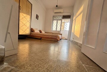 Living Room in 2 BHK Apartment at MIG Colony, Worli – for Rent