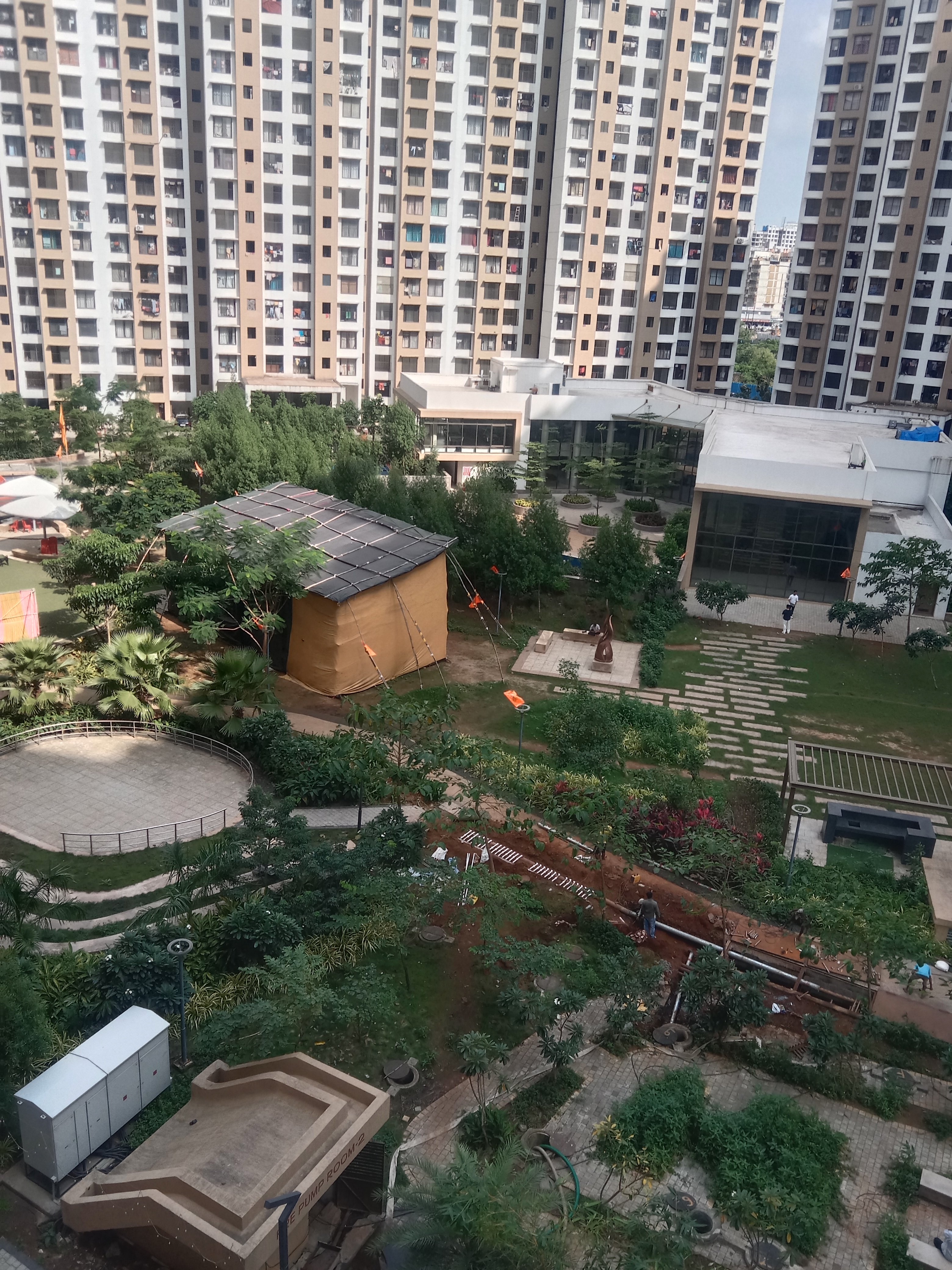 2 BHK Apartment For Rent in Sunteck Maxxworld