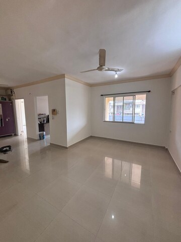 Room in 3 BHK Apartment at Namrata Magic Pimple Saudagar, Pimple Saudagar – for Rent