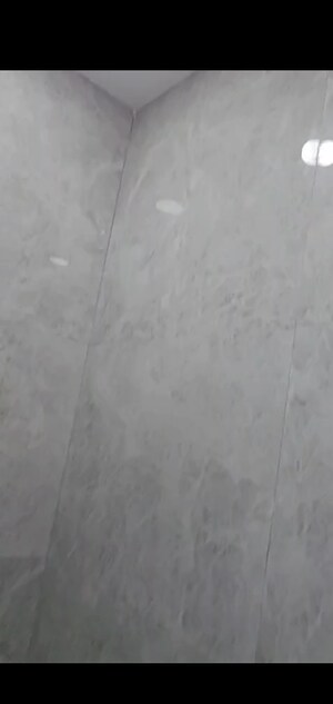 Room in 3 BHK Builder Floor at Mahavir Enclave – for Sale