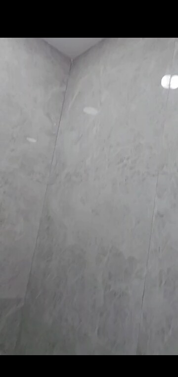 Room in 3 BHK Builder Floor at Mahavir Enclave – for Sale