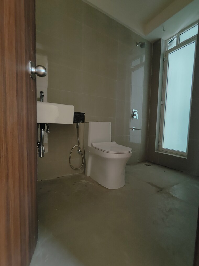 Bathroom, indiabulls-one-indiabulls 2 Bedroom 806 Sq.Ft. Apartment In Pokhran Road No Two Thane 9703796