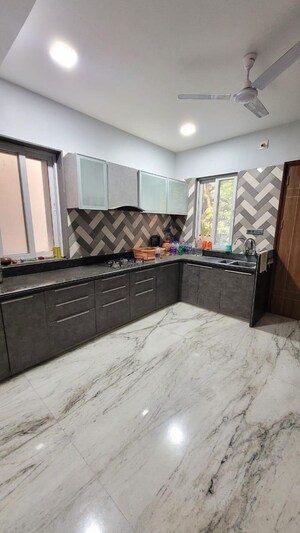 Bedroom in 5 BHK Independent House at Manjalpur – for Rent