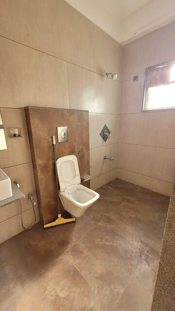 Bathroom in 5 BHK Independent House at Manjalpur – for Rent