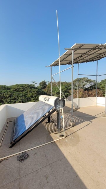 Balcony in 5 BHK Independent House at Manjalpur – for Rent