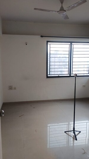 Room in 3 BHK Apartment at Palazzo Apartments, Balewadi – for Rent