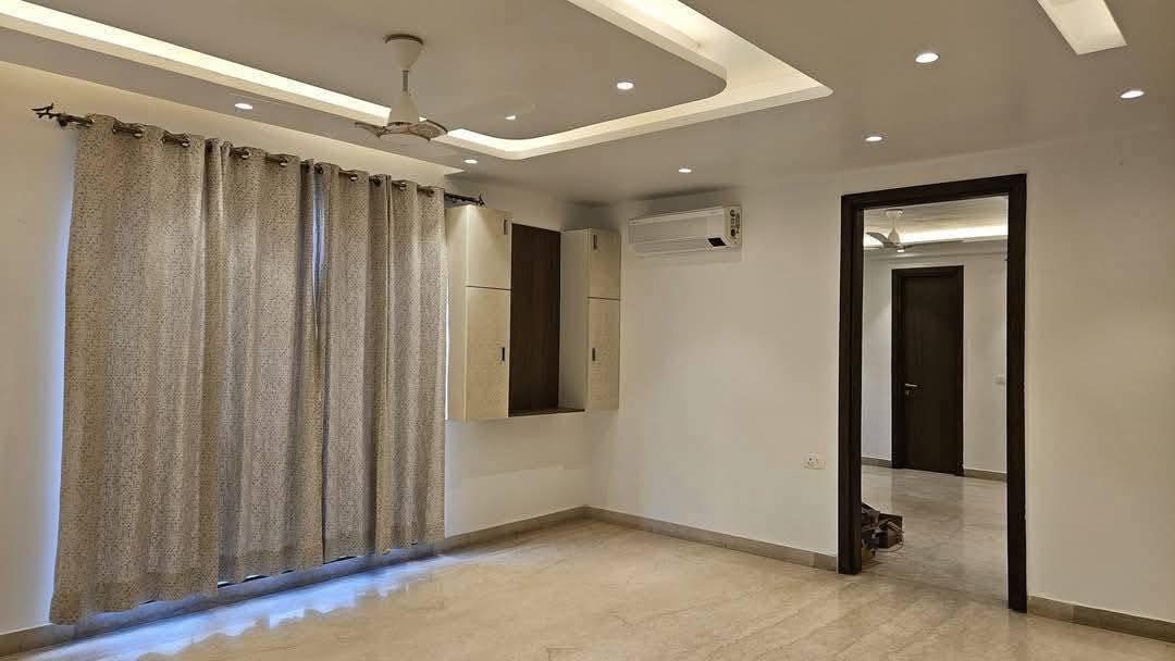 2 BHK + Pooja Room Apartment For Rent in Ansal Plaza Gurgaon