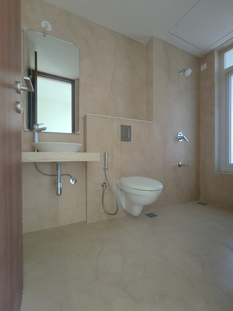 Bathroom, courtyard-by-narang-realty-and-the-wadhwa-group 3 Bedroom 1167 Sq.Ft. Apartment In Pokhran Road No Two Thane 9703820