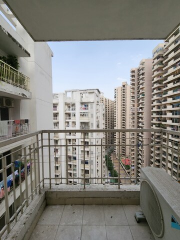 2.5 BHK Apartment – Exterior View View at Gaur City 2 - 12th Avenue, Sector 16c Greater Noida - for Rent