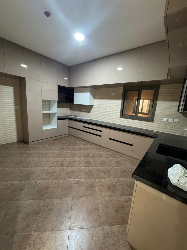 Kitchen, sobha-indraprastha 4 Bedroom 3715 Sq.Ft. Apartment In Rajaji Nagar Bangalore 9703835