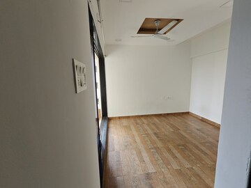 Furnished Amenities in 2 BHK Apartment at Tulsi Aura Mumbai, Ghansoli – for Rent