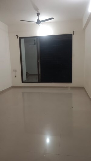 Room in 2 BHK Apartment at Giriraj Oscar, Kopar Khairane – for Rent