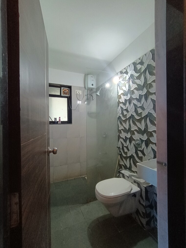Bathroom, tulsi-aura-mumbai 2 Bedroom 1000 Sq.Ft. Apartment In Ghansoli Navi Mumbai 9703867