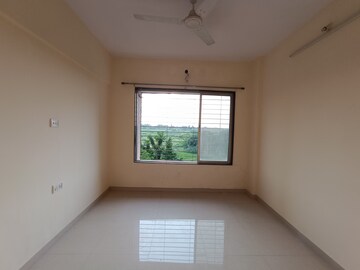 Room in 2 BHK Apartment at Agarwal Township, Vasai West – for Sale