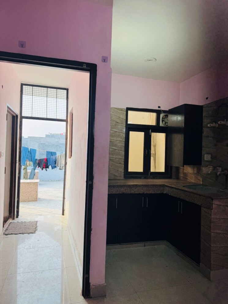 Kitchen, saket 1 Bedroom 500 Sq.Ft. Builder Floor In Saket Delhi 9703906