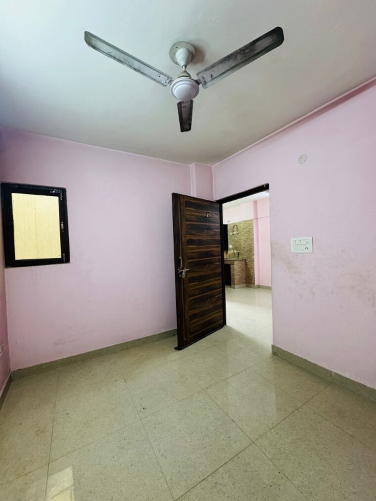 Room, saket 1 Bedroom 500 Sq.Ft. Builder Floor In Saket Delhi 9703906