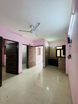 Building Lobby in 1 BHK Builder Floor at Saket – for Rent