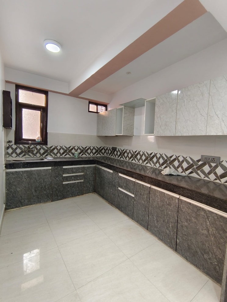 Kitchen, kritak-modern-apartments 1 Bedroom 650 Sq.Ft. Builder Floor In Sector 73 Noida 9703913
