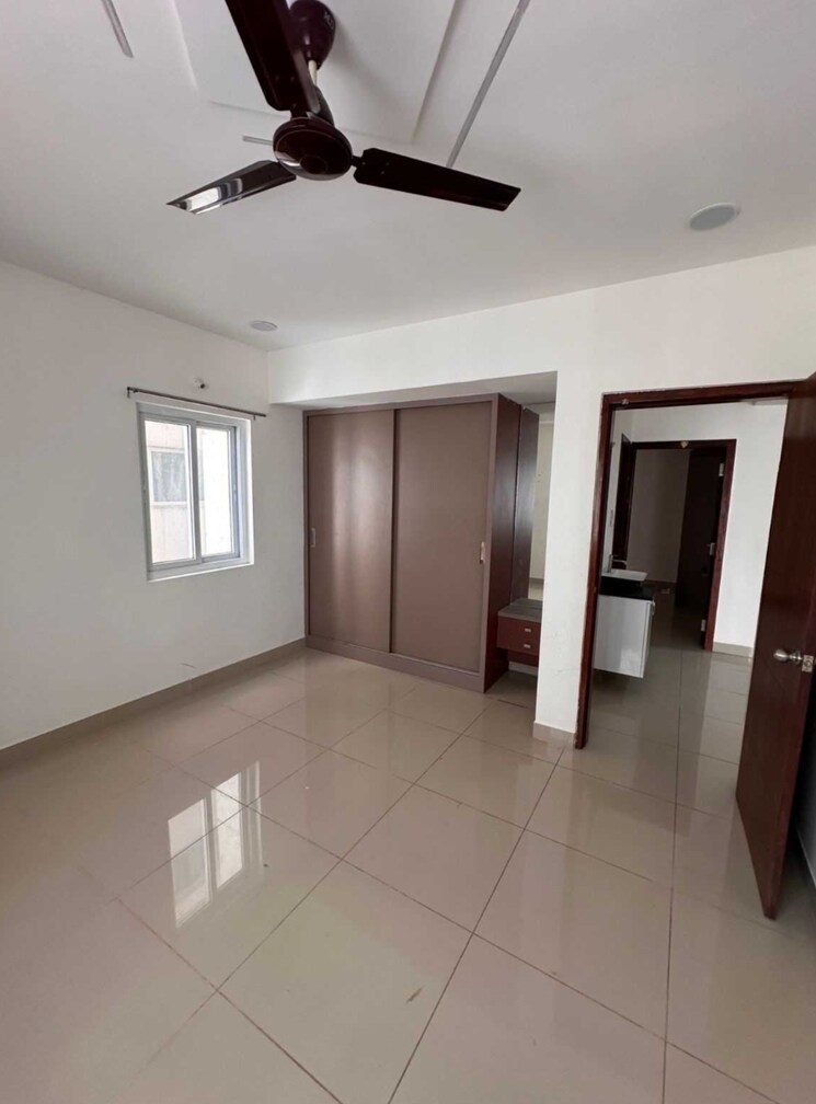 Room, accurate-wind-chimes 3 Bedroom 1700 Sq.Ft. Apartment In Gachibowli Hyderabad 9703914