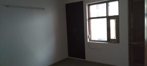 Room in 1 BHK Independent House at Sector 14 – for Rent