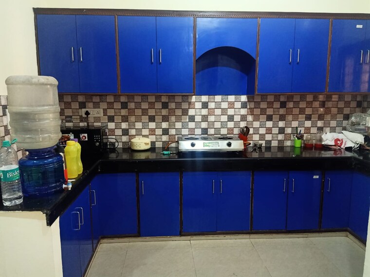 Kitchen, sector 14 1 Bedroom 711 Sq.Ft. Independent House In Sector 14 Gurgaon 9703945