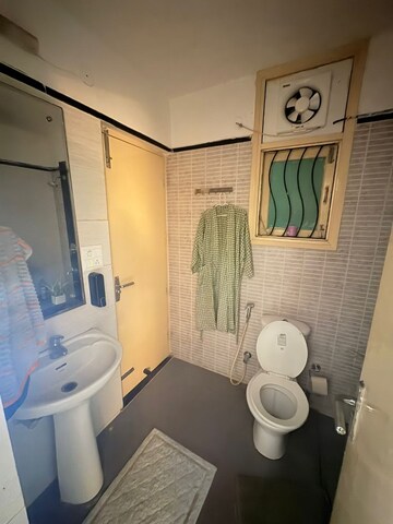 Bathroom in 1 BHK Independent House at Sector 14 – for Rent