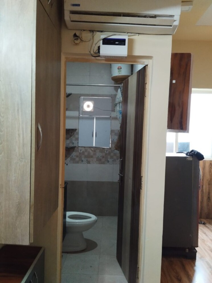 Bathroom, sector 14 1 Bedroom 746 Sq.Ft. Independent House In Sector 14 Gurgaon 9703959