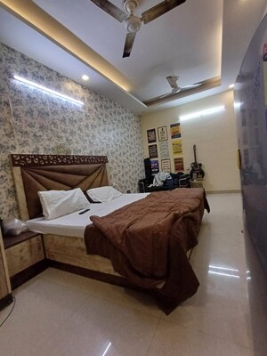 Living Room in 1 BHK Independent House at Sector 14 – for Rent