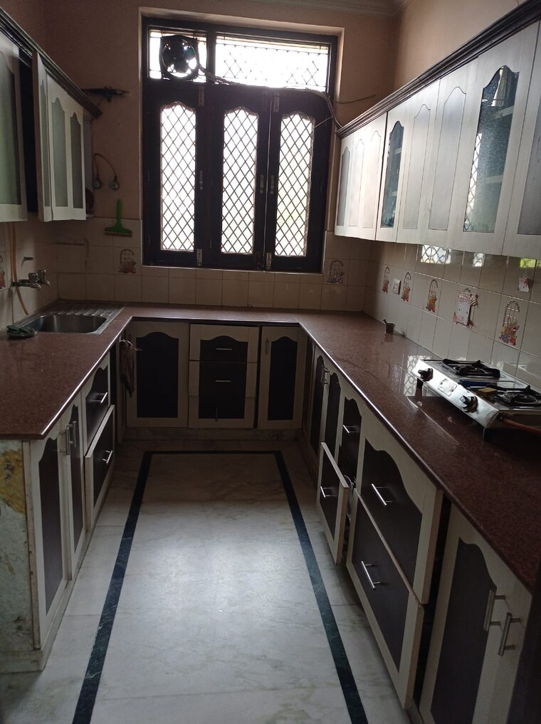 Kitchen, sap-homes 1.5 Bedroom 750 Sq.Ft. Builder Floor In Sector 49 Noida 9703967