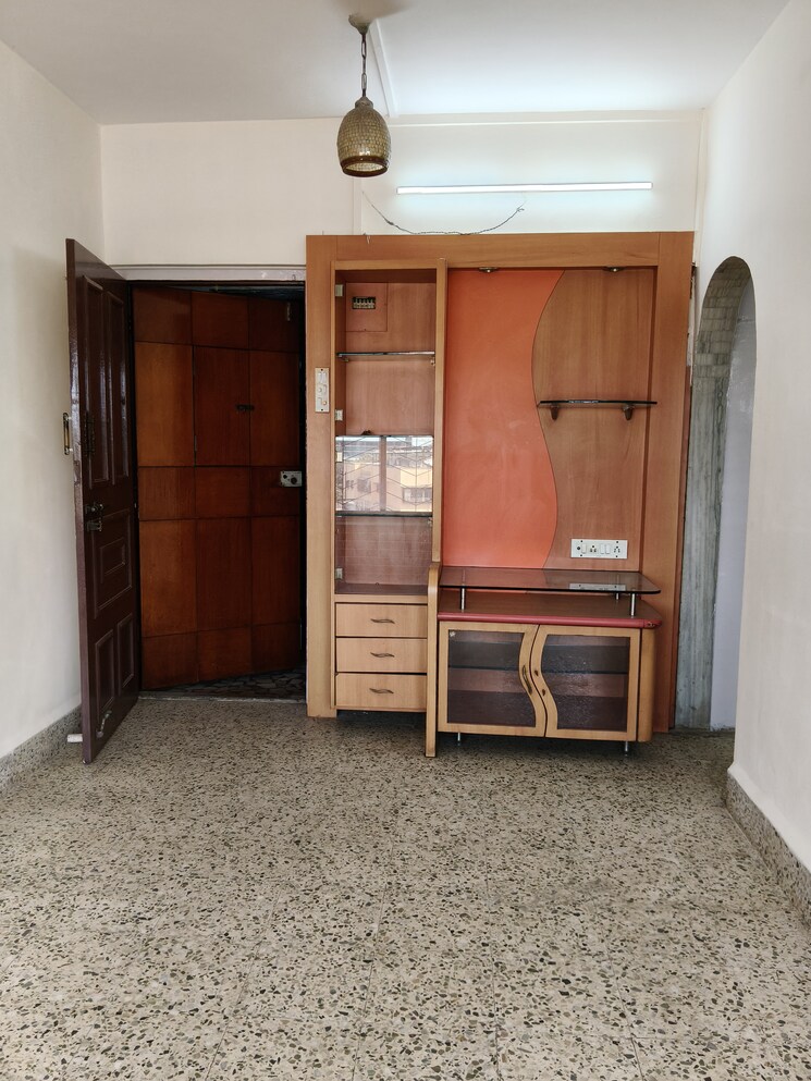 Bathroom, ashirwad-chs-santacruz-east 1 Bedroom 550 Sq.Ft. Apartment In Santacruz East Mumbai 9703970