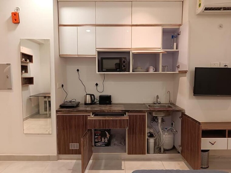Kitchen, supertech-north-eye Studio 500 Sq.Ft. Apartment In Sector 74 Noida 9703973