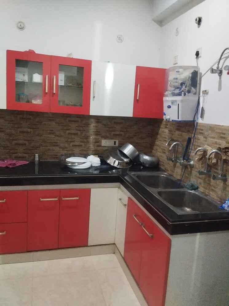 Kitchen, gomti nagar Commercial Office Space 2152 Sq.Ft. In Gomti Nagar Lucknow 9703985