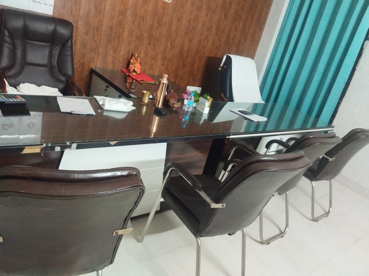 Team Area, gomti nagar Commercial Office Space 2152 Sq.Ft. In Gomti Nagar Lucknow 9703985