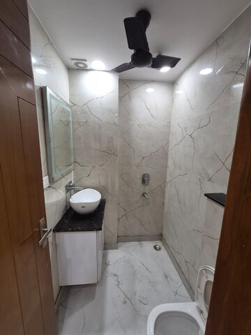 Bathroom in 3 BHK Apartment at Apex Anuradha Apartments, Paschim Vihar – for Rent